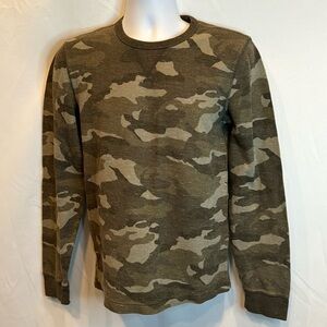❤️3/$30 Sonoma Camo Shirt